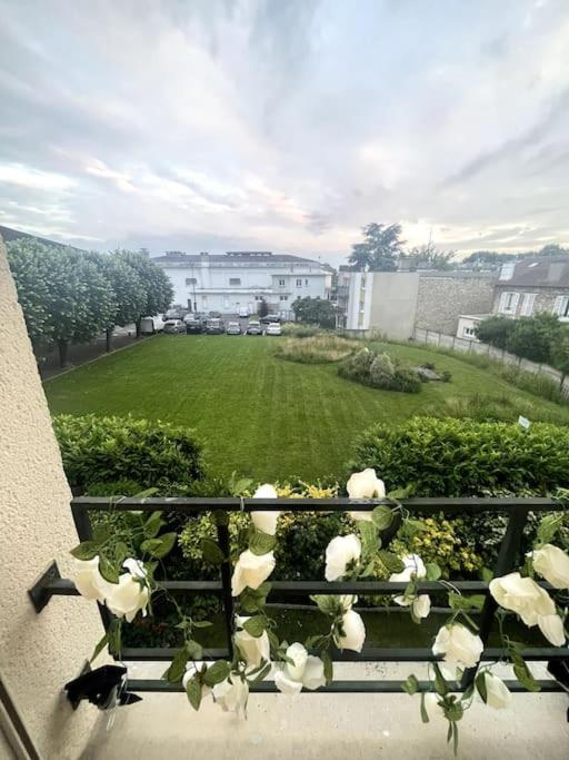 Wondersuite Appartement - Centre Ville Avec Parking Couvert -15Mn De Paris Et 10 Mn De Stade De France, Wifi, Netflix Deuil-la-Barre Eksteriør bilde
